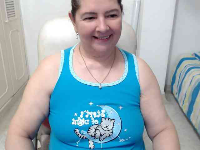 leonela-68 webcam