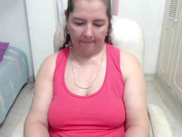 leonela-68 webcam