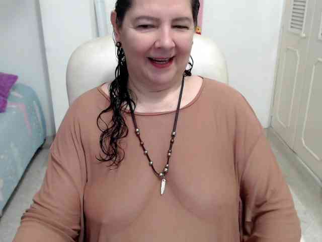 leonela-68 leonela-68
