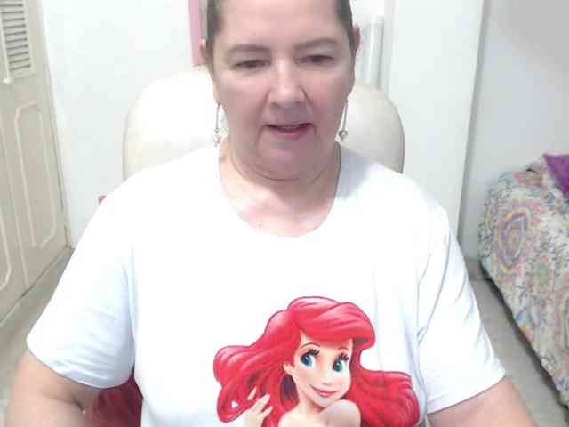leonela-68 webcam