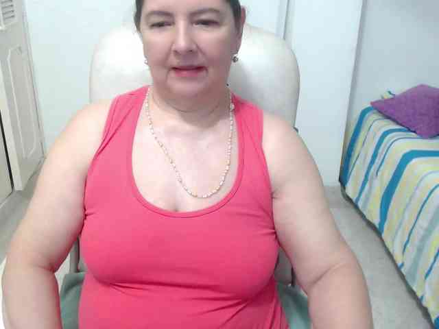 leonela-68 webcam