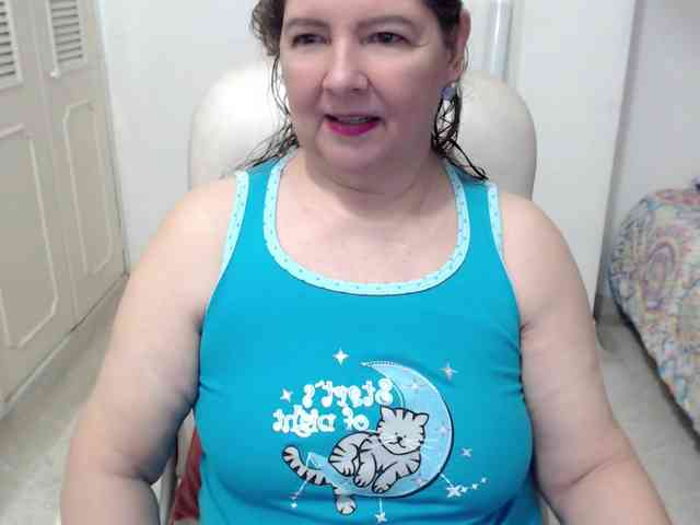 leonela-68 webcam