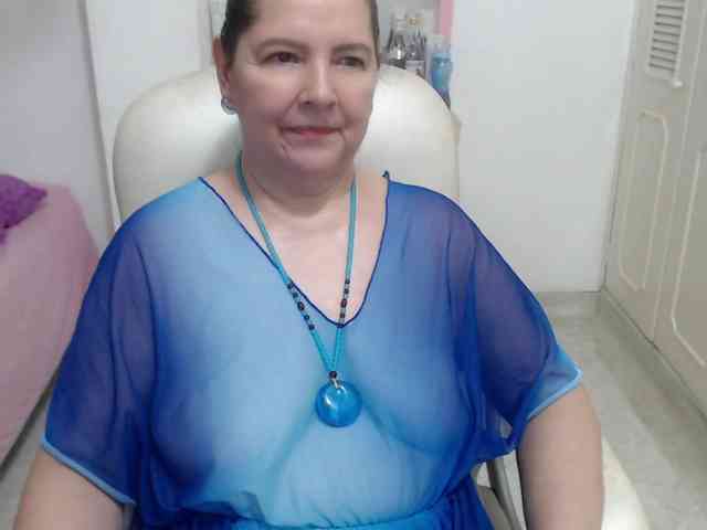 leonela-68 webcam