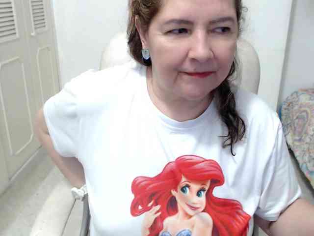 leonela-68 webcam