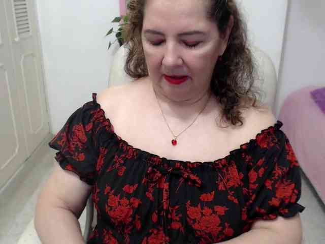 leonela-68 webcam