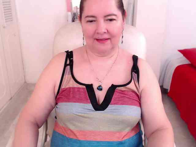 leonela-68 webcam