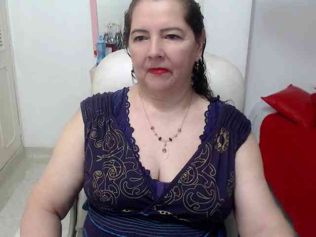 leonela-68 webcam