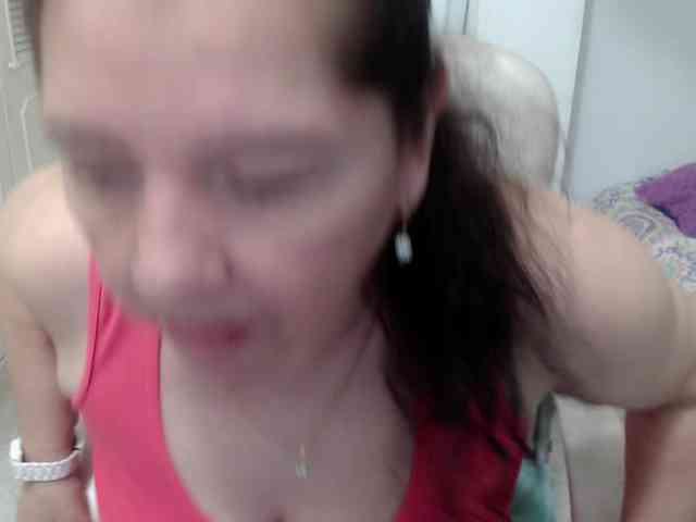 leonela-68