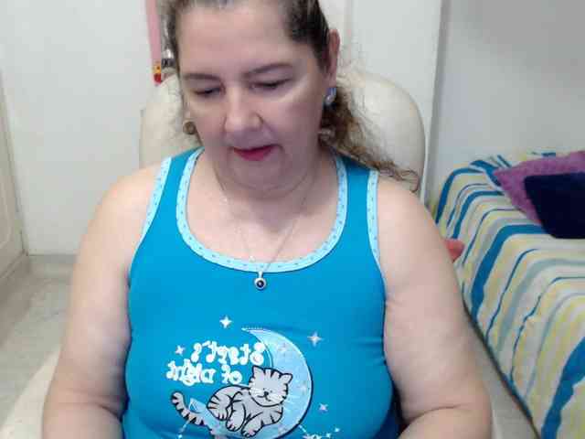 leonela-68