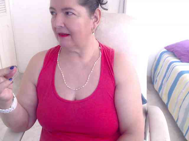leonela-68 webcam
