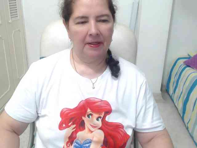 leonela-68