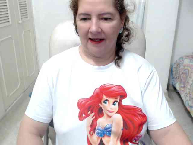 leonela-68 webcam