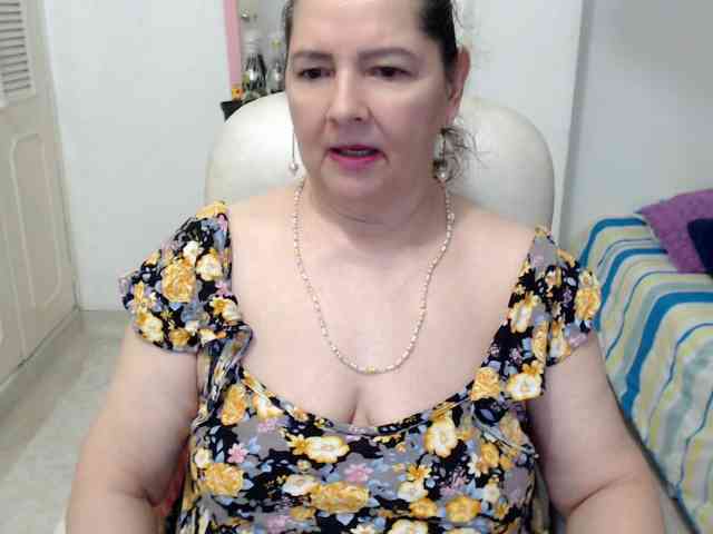 leonela-68 leonela-68