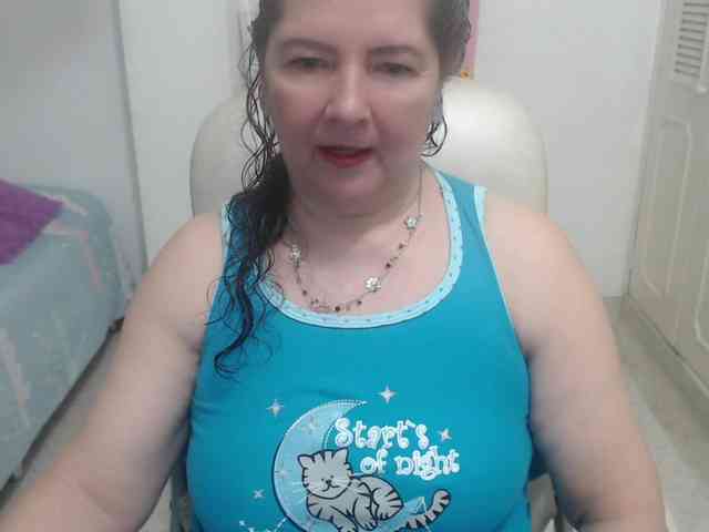 leonela-68 webcam
