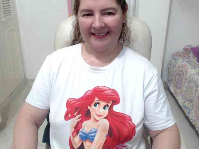 leonela-68 webcam