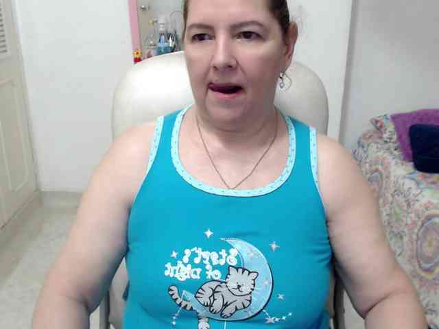 leonela-68 Live Webcam on BongaCams