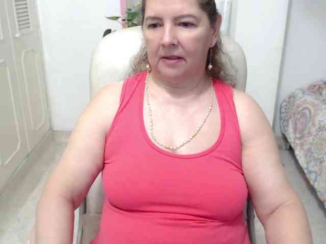 leonela-68 webcam