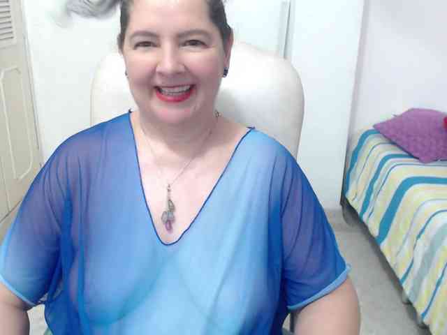 leonela-68 webcam