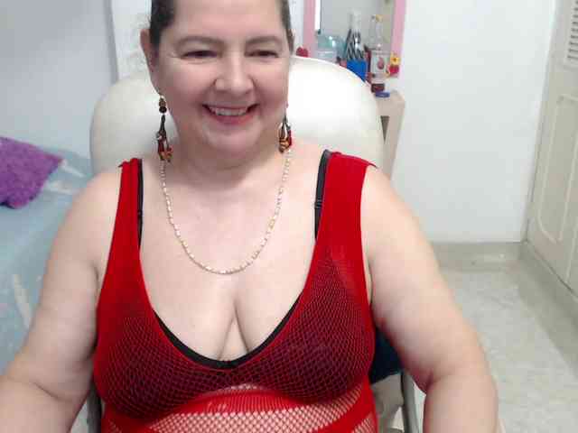 leonela-68 webcam
