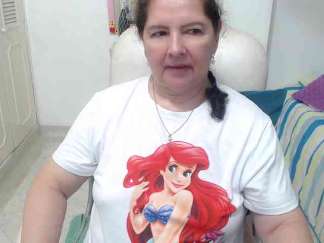 leonela-68