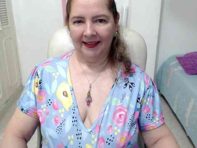 leonela-68