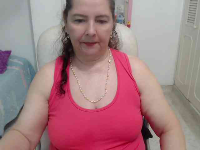 leonela-68 webcam