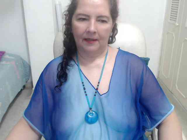 leonela-68 leonela-68