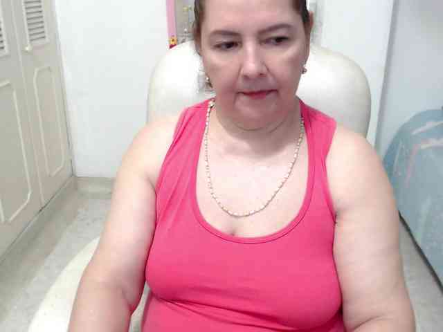 leonela-68 webcam