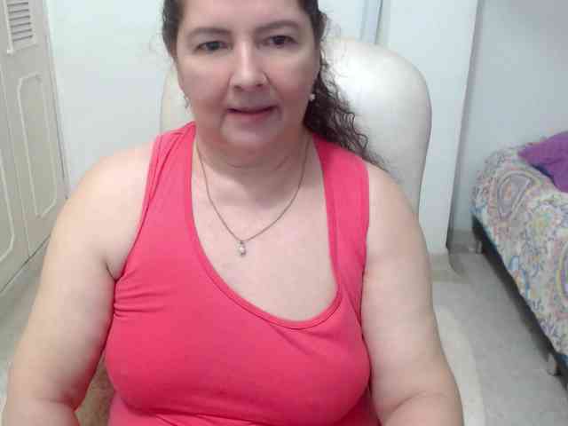 leonela-68
