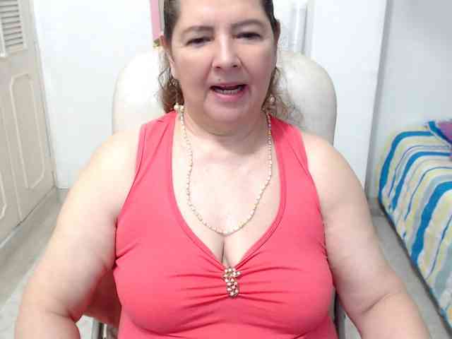 leonela-68 webcam