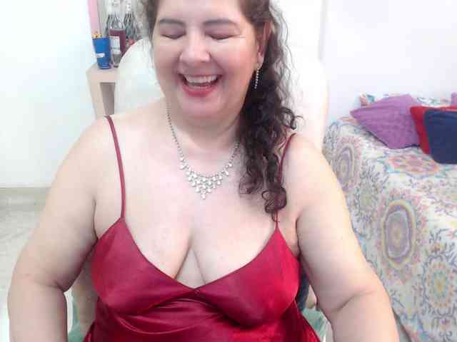 leonela-68