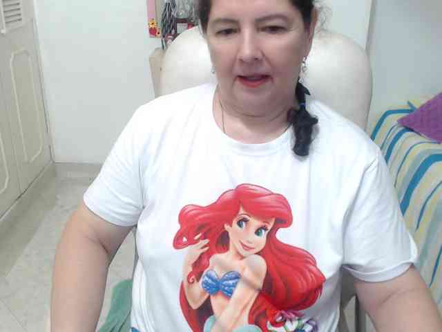 leonela-68 webcam
