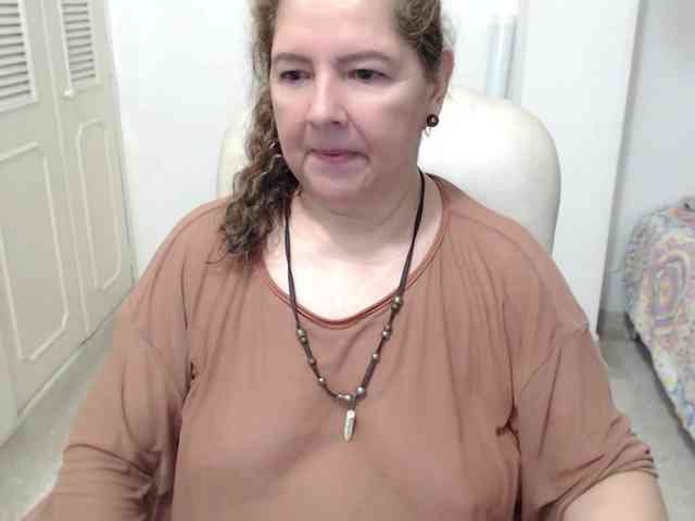 leonela-68 webcam