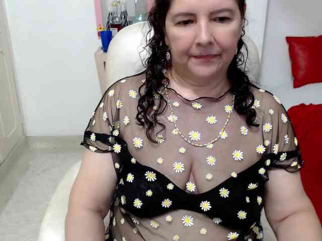 leonela-68 webcam