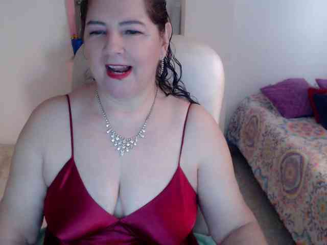 leonela-68 webcam