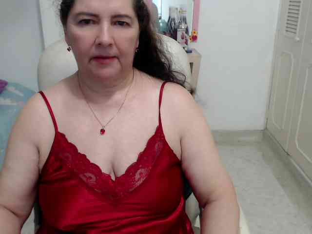leonela-68 webcam