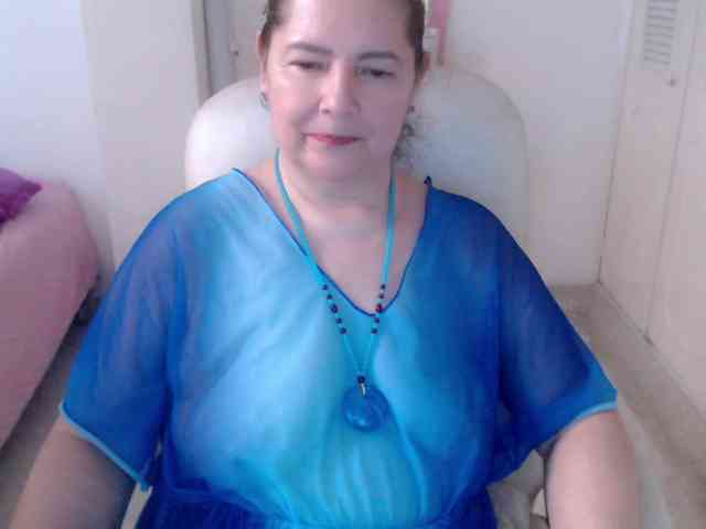 leonela-68 webcam