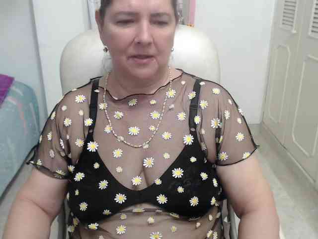 leonela-68 leonela-68