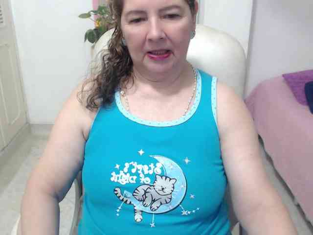 leonela-68 webcam