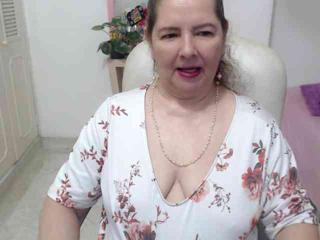 leonela-68 leonela-68