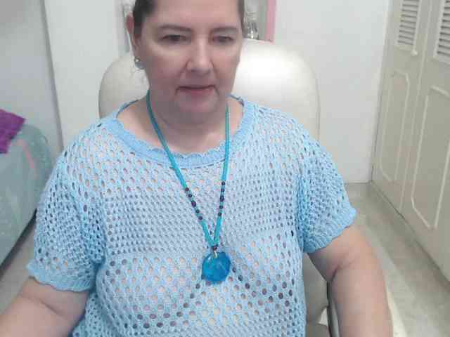 leonela-68 webcam