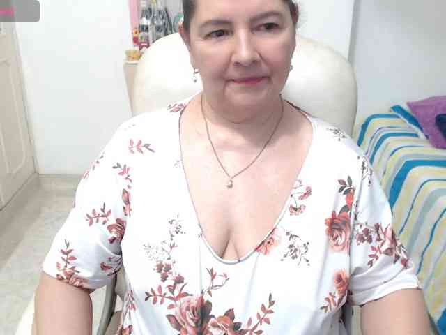 leonela-68