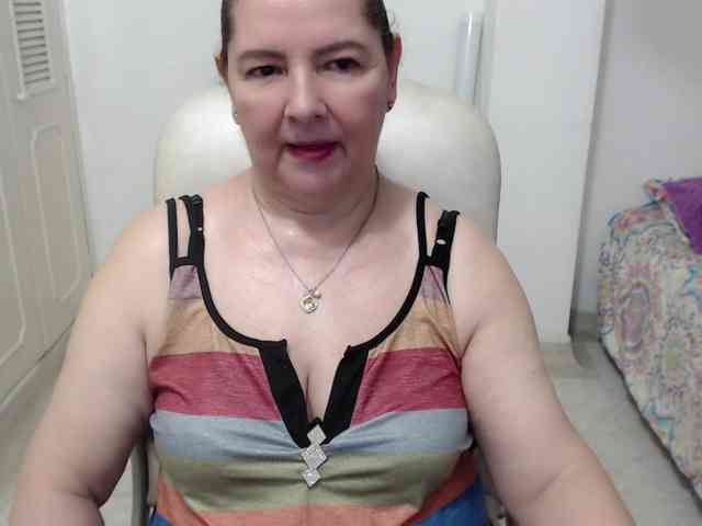 leonela-68 leonela-68
