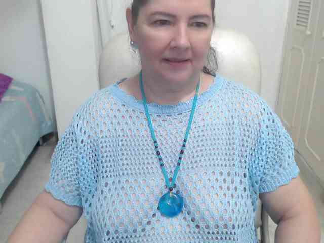 leonela-68 webcam