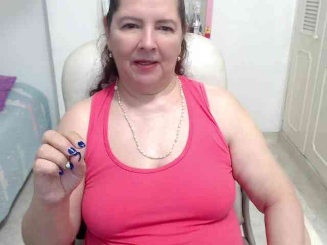 leonela-68 webcam