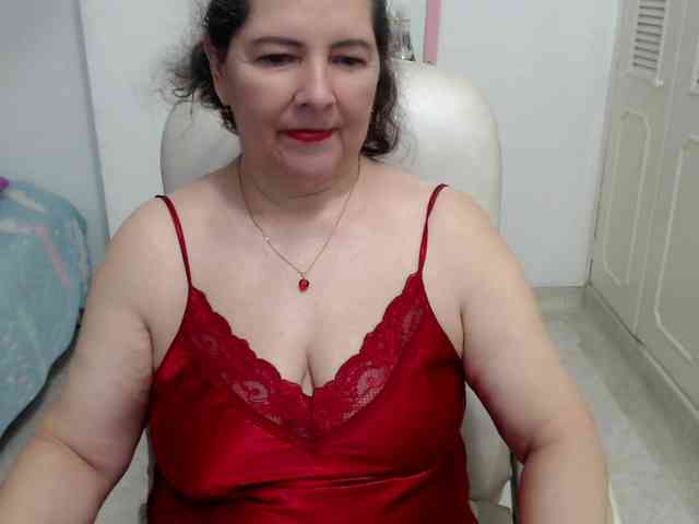 leonela-68 webcam