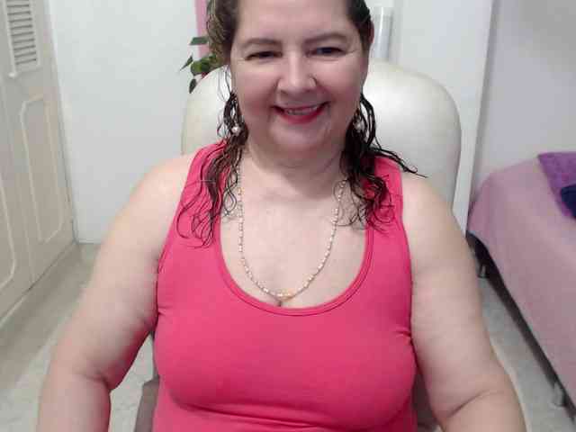 leonela-68