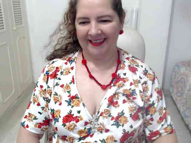 leonela-68 webcam