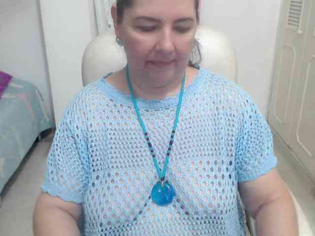 leonela-68 webcam