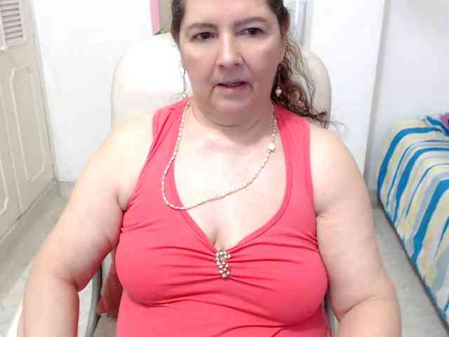 leonela-68 webcam